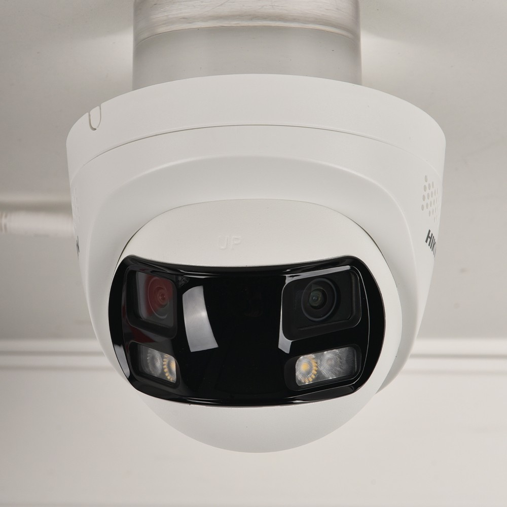HITOSINO 8MP outdoor night vision turret camera with dual lens and wide-angle view, suitable for security surveillance.